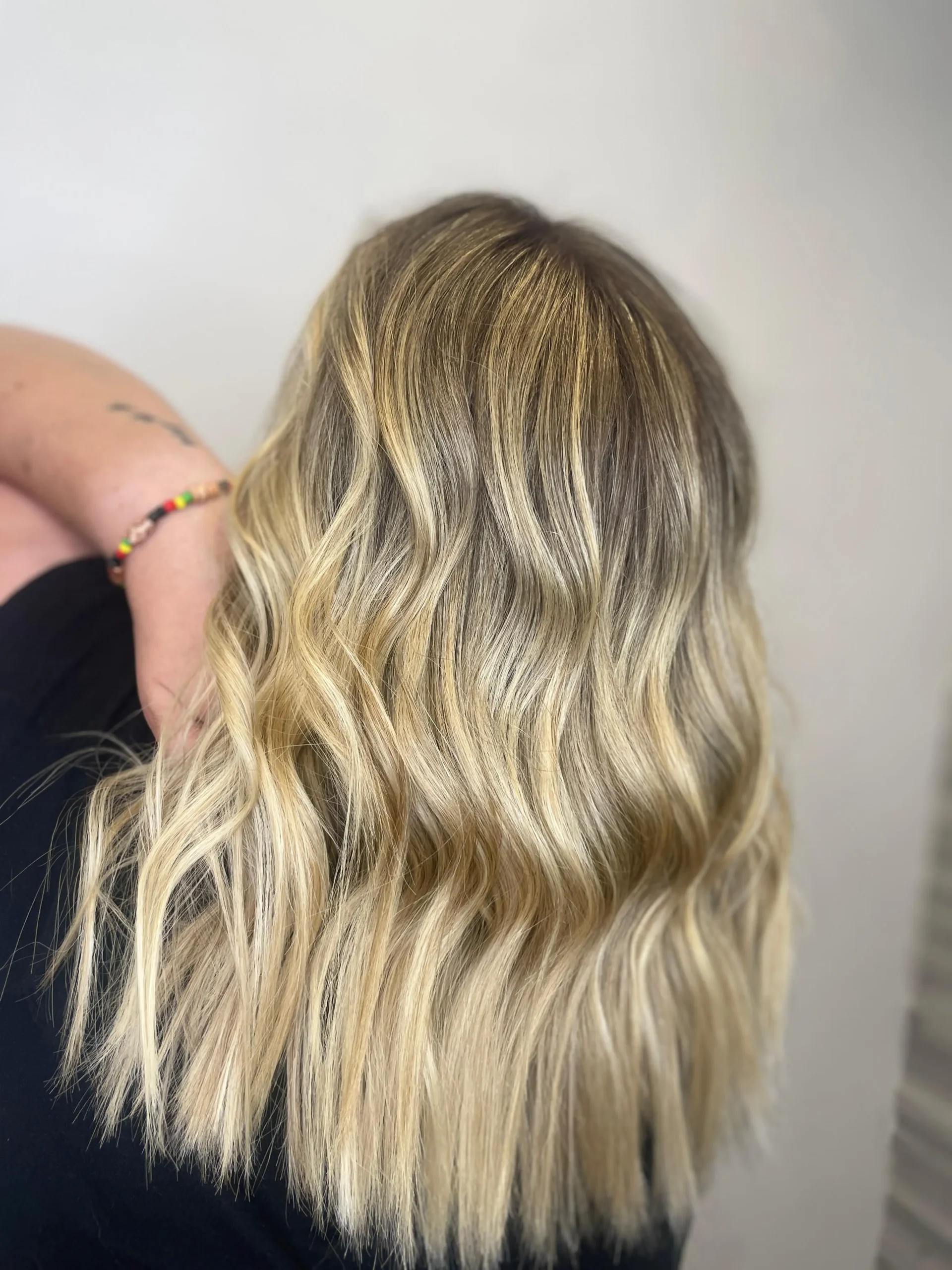 BALAGAGE y COUTORING WEBP